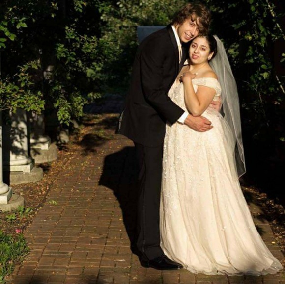 Posh Mommy - Picture 3 of 4